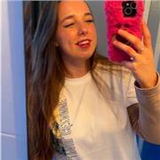 Chica apta para dar clase de materias básicas desde 1primaria hasta 4 ESO